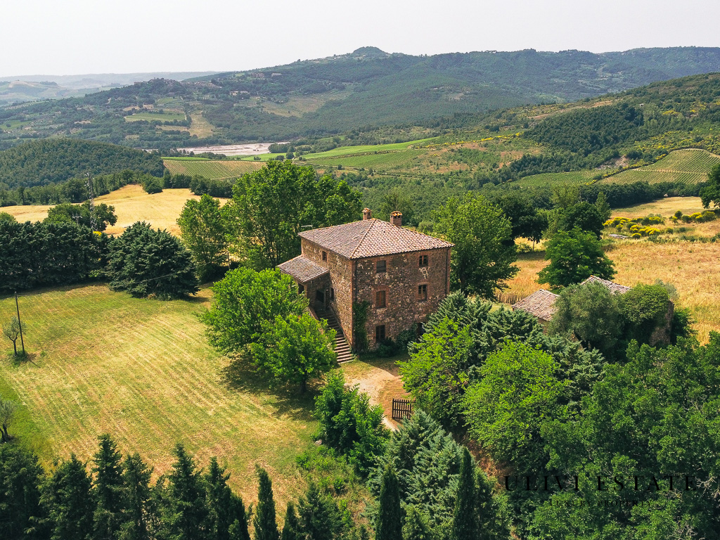 (Azienda agricola di 170 ettari – Allerona (TR), Venduto - immagine 2