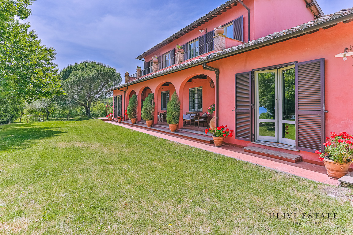 ^Casale di lusso con piscina panoramica sul lago di Bolsena - Bolsena (VT) Venduto - immagine 4