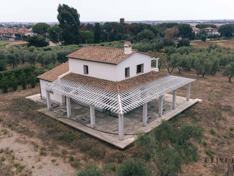 ;Elegante villa con uliveto da completare - Capalbio (GR) Venduto - immagine 3
