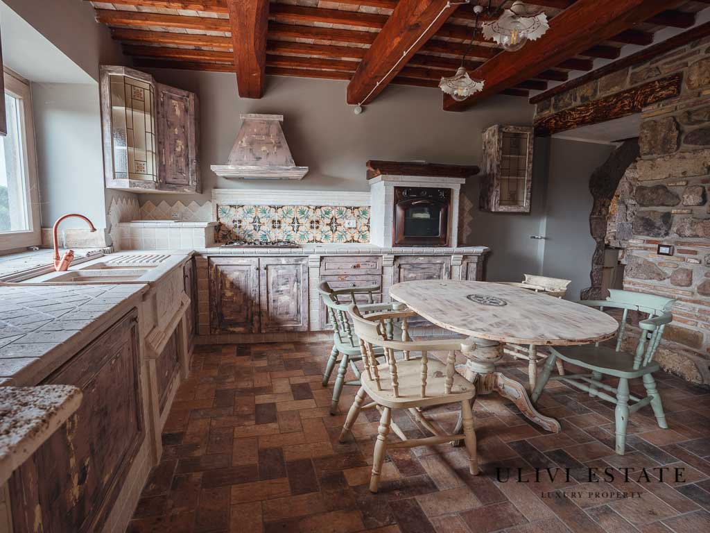 ;Classico casale a bordo strada ristrutturato ed a pochi chilometri dal mare - Tarquinia (VT) Vendita sospesa - immagine 15