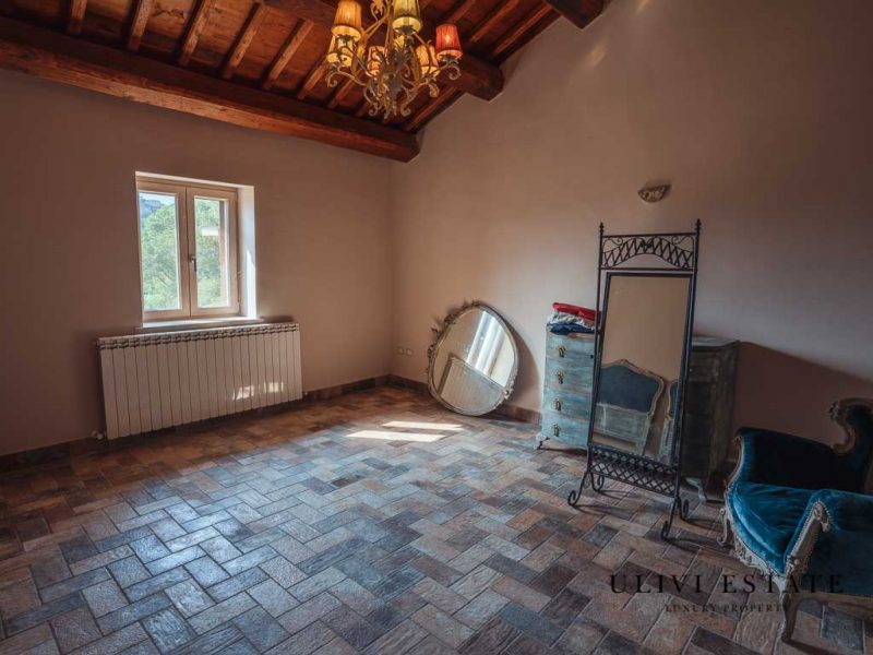 ;Classico casale a bordo strada ristrutturato ed a pochi chilometri dal mare - Tarquinia (VT) Vendita sospesa - immagine 23