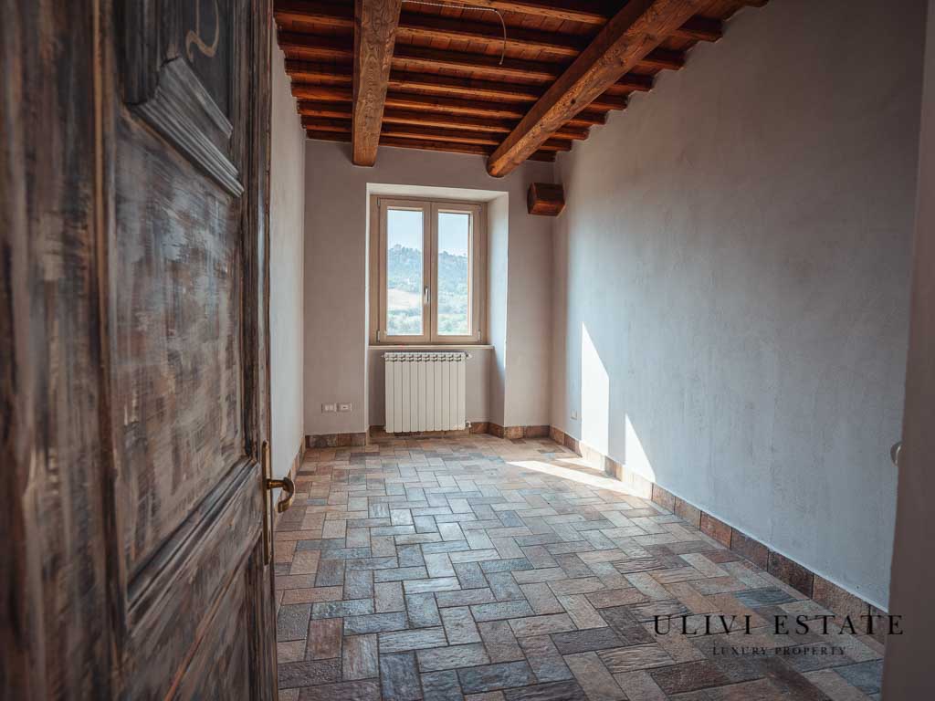;Classico casale a bordo strada ristrutturato ed a pochi chilometri dal mare - Tarquinia (VT) Vendita sospesa - immagine 22