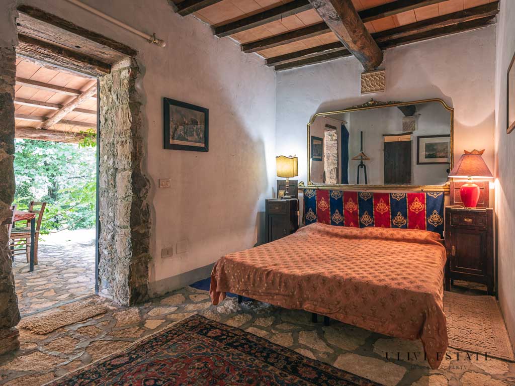 ;Ala di antico monastero ristrutturata con giardino curato - Montieri (GR), Venduto - immagine 32