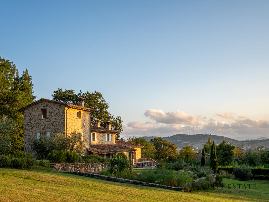 ^^Comfort da villa: casale in pietra di nuova realizzazione - Città di Castello (PG), Venduto - immagine 71