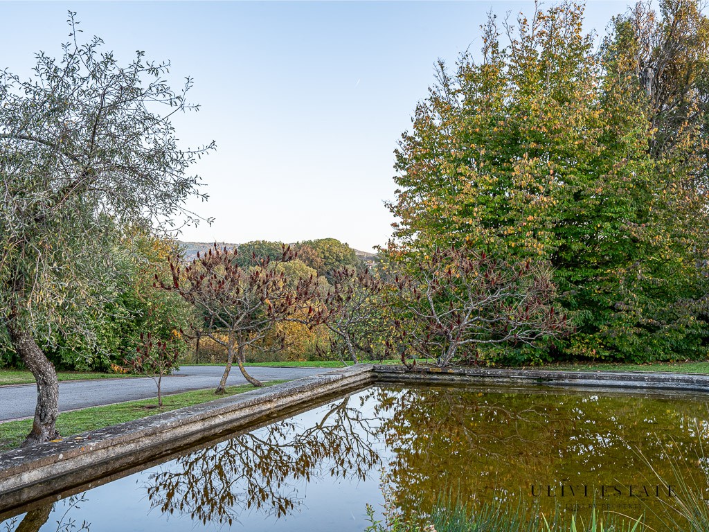 Villa storica con parco e piscina, a pochi passi dal centro - Città di Castello (PG) - immagine 86